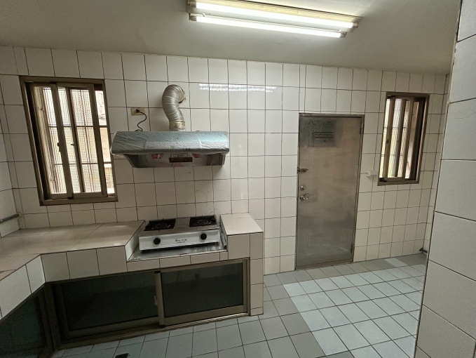 北屯溫馨透天 近中清交流道 迪卡儂 愛買 新興國小 - Image 5