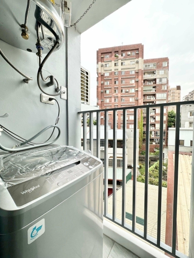 陽台獨洗🍀電梯🍀機車位🍀子母車🍀租屋補助🍀流理台🍀可報稅（第7張）