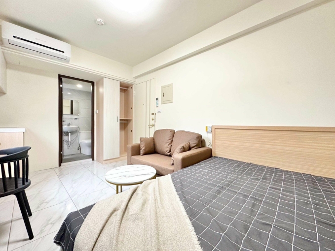 陽台獨洗🍀電梯🍀機車位🍀子母車🍀租屋補助🍀流理台🍀可報稅（第1張）