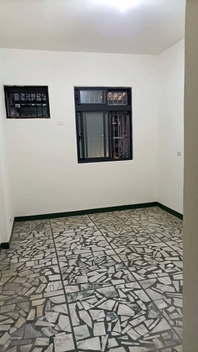 🏠【稀有出租】捷運迴龍１樓整層住商｜重新裝潢拉線｜住家公司｜附停車位免仲介費（第5張）