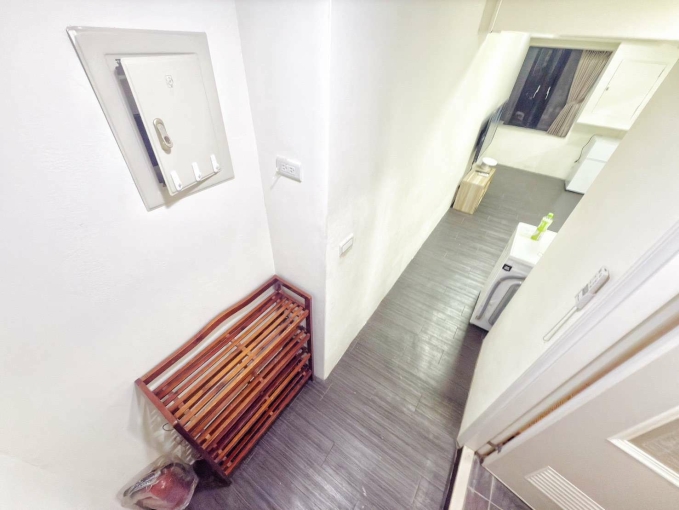 東區獨立門牌台水台電可寵物流理台新時代後火車站秀泰LaLaport可租房屋補助獨洗烘脫超級大空間電梯套房(第5張)