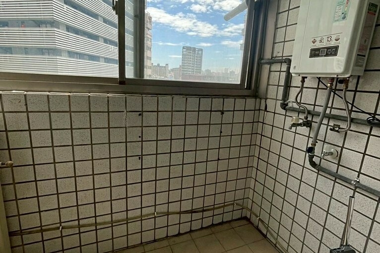 兆基社會住宅🏡天下大市明亮2+1房(第9張)