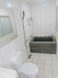 類一房一廳，湯屋泡澡，近馬卡龍公園，近74號，可租汽車車位（第4張）