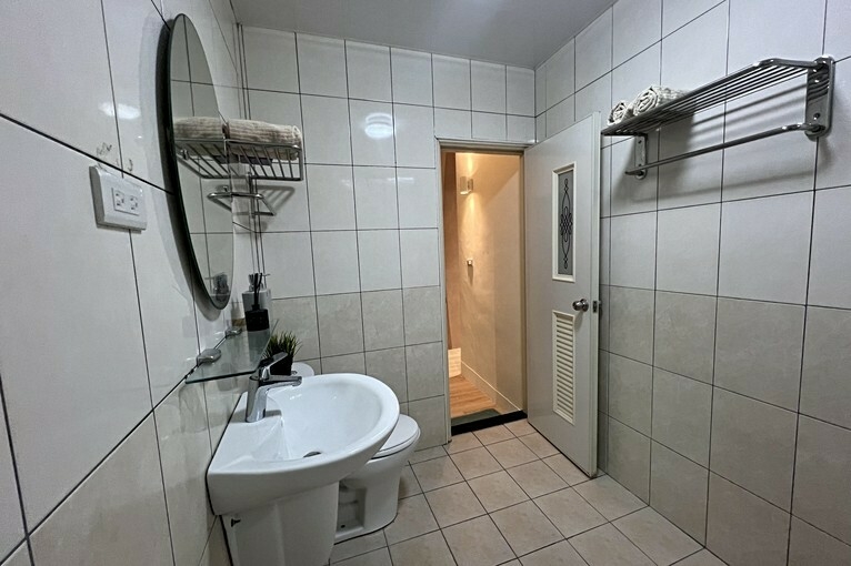 新裝潢！二樓採光通風佳*可寵*全新家俱電一級變頻冷氣*可租補（第10張）