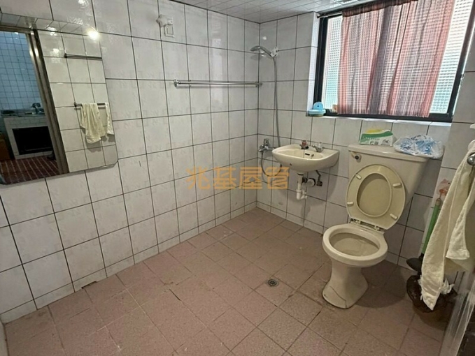 兆基社會住宅🏡安一路~風景超美~新裝潢超值大四房⛳️（第11張）