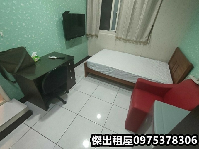 傑出租屋/桃園夜市,獨洗採光佳,優質套房（第1張）