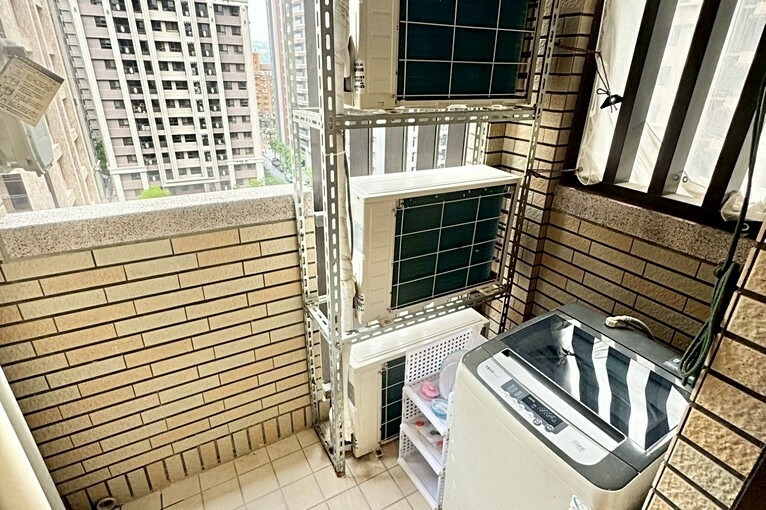 兆基社會住宅🏠南屯嶺東微笑城市⭐2房平車⭐可雙租補⭐（第11張）