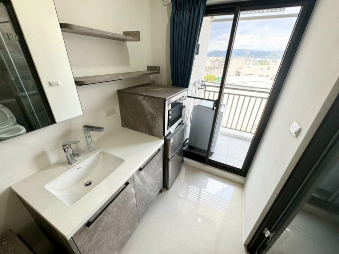 可租補報稅💛陽台獨洗❤電梯❤機車位🛵全新未入住（第5張）