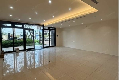 免仲費!沙鹿火車站新站店面含裝潢冷氣（第4張）