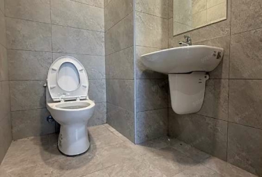 免仲費!沙鹿火車站新站店面含裝潢冷氣（第5張）