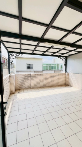 屋主自租-近總圖.東橋重劃區透天厝，整棟4房2廳4衛 - Image 11