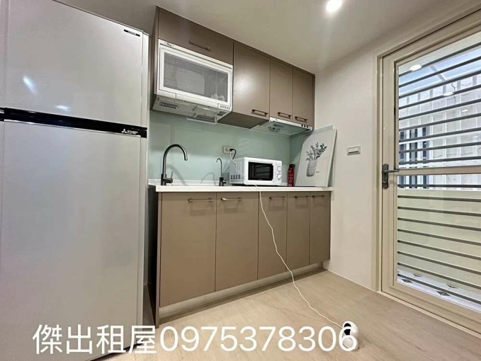 傑出租屋/近健行,全新兩房,可貓,補助 - Image 6