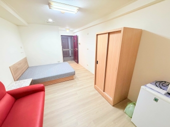 🧡請加賴🧡電梯美屋🧡台水台電🧡租屋補助🧡陽台獨洗🧡代收包裹🧡秒殺速洽🧡（第2張）