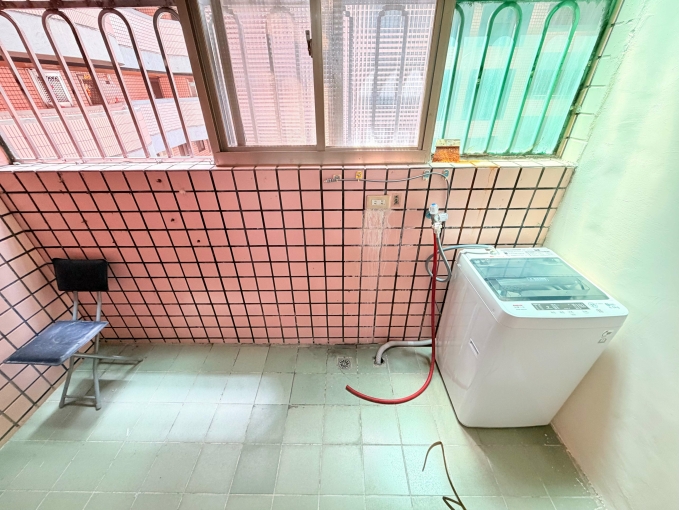 🧡請加賴🧡電梯美屋🧡台水台電🧡租屋補助🧡陽台獨洗🧡代收包裹🧡秒殺速洽🧡（第4張）