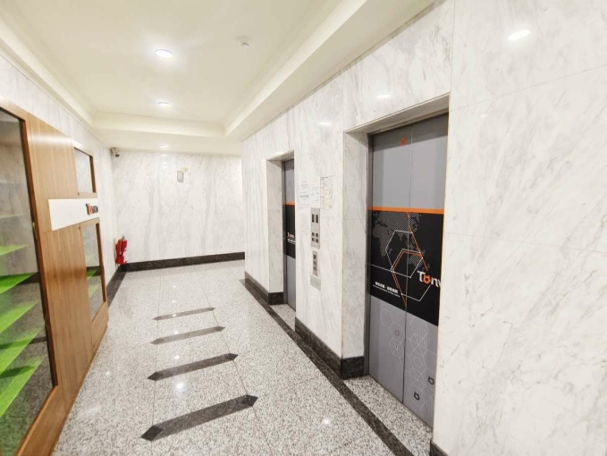 ☆捷運南京復興站☆一層一戶、漂亮設計裝潢、獨立空調(第11張)