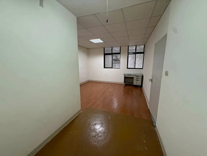 傑出租屋/站前市府大坪數3房,可寵,補助,戶籍!! - Image 11