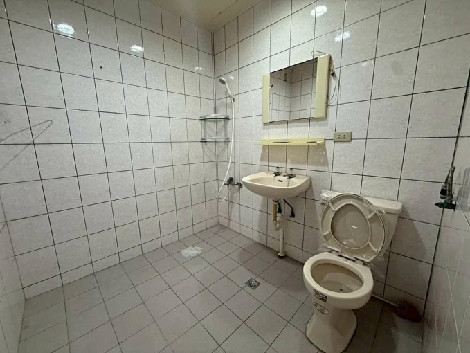 傑出租屋/站前市府大坪數3房,可寵,補助,戶籍!! - Image 9