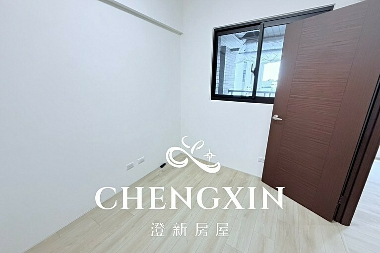 明新科大商圈/全新建案/電梯三房可補家具電/木質地板(第7張)