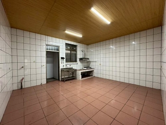 大竹大興路~臨路大面寬透天~使用坪數超大（第3張）