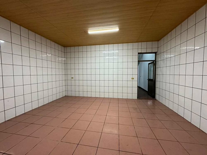 大竹大興路~臨路大面寬透天~使用坪數超大（第4張）