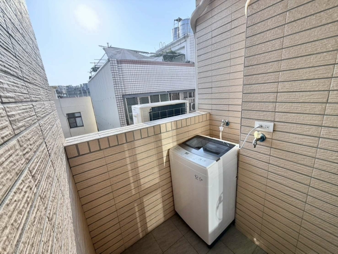 水湳.中國醫💕可租補✅陽台獨洗✨子母車🚀電梯套房（第8張）