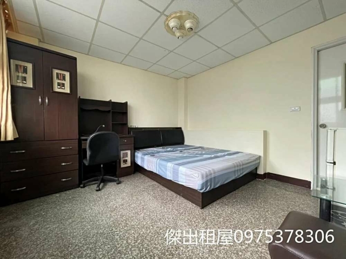 傑出租屋/近龜山工業區,電梯,飲水機,免追垃圾車（第2張）