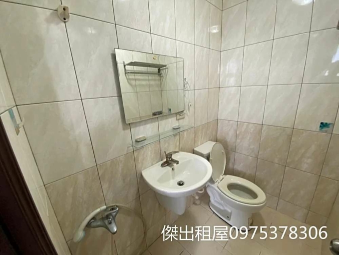 傑出租屋/近龜山工業區,電梯,飲水機,免追垃圾車（第4張）