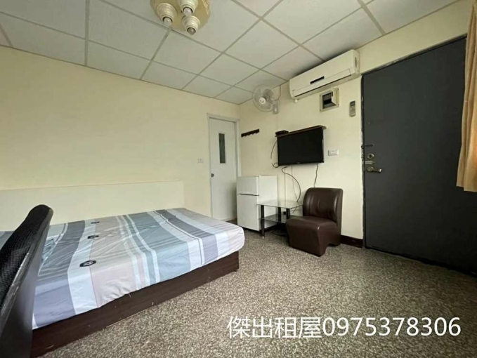 傑出租屋/近龜山工業區,電梯,飲水機,免追垃圾車（第3張）