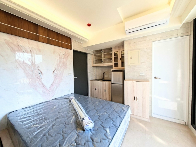 全新未住電梯飯店式套房☆雙租補☆飲水機＆子母車（第6張）