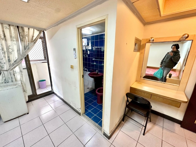 中華路夜市旁套房⭐台水台電⭐陽台獨洗⭐可租補 - Image 6