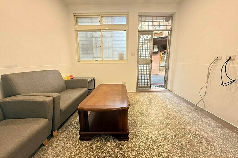 兆基社會住宅🏡中山區大白街✅超值透天✅大坪數5房2廳2衛✅(第2張)