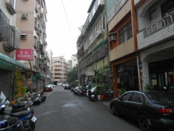 免仲介費 中壢後站區公寓4樓附廚房網路大套房出租（第11張）