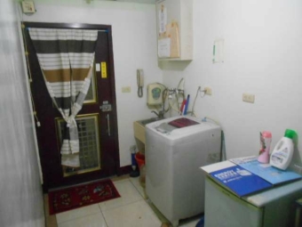 免仲介費 中壢後站區公寓4樓附廚房網路大套房出租（第9張）