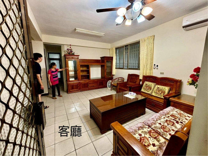 屋主自租｜市中心透天出租 - Image 1