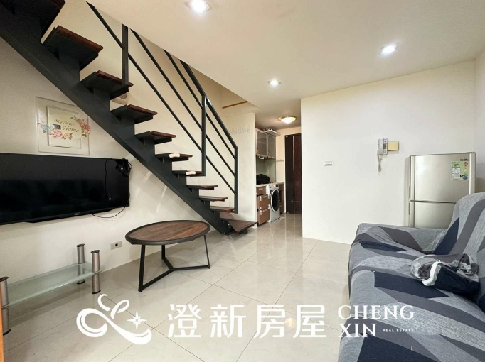🌳近巨城/兩房一廳樓中樓/台水台電 🌳有電梯/流理台可開伙/警衛管理 - Image 3