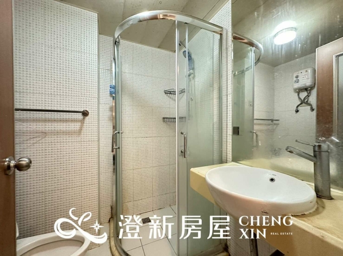 🌳近巨城/兩房一廳樓中樓/台水台電 🌳有電梯/流理台可開伙/警衛管理 - Image 8