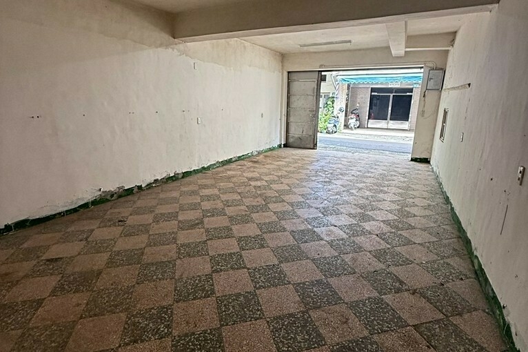 兆基社會住宅🏠⛳️~近四腳亭車站~整棟出租稀有四層~⛳️(第1張)