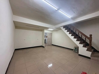 傑出租屋/全新透天近交流道,武陵高中,4房門前停車~（第2張）