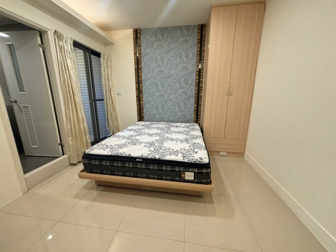 🔥獨洗曬/機車位/飲水機/採光好🔥 - Image 1