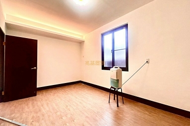 兆基社會住宅🏠市區愛九路公寓四樓漂亮3房格局方正可租補（第11張）