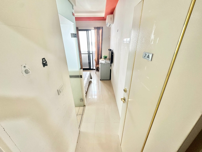 超新電梯套房*陽台獨洗曬*採光佳*(第13張)