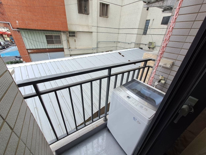可租補*超新套房*電梯*飲水機*子母車*陽台獨洗曬*沙發*流理台 - Image 11