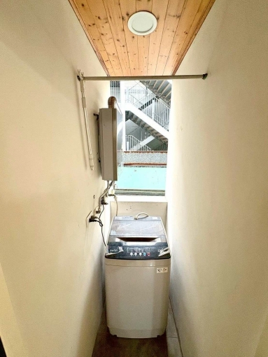 🎉獨立陽台洗衣機/流理台可開伙/洗澡使用瓦斯/屋檐下機車位/飲水機🎉 - Image 7