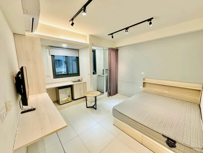 宇你相見💕陽台獨洗😺可貓貓👍近忠孝夜市 美術館（第1張）