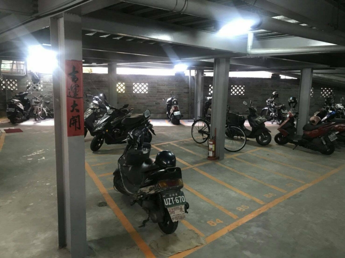 🔥 獨立陽台・室內車位・警衛代收・子母垃圾(第5張)