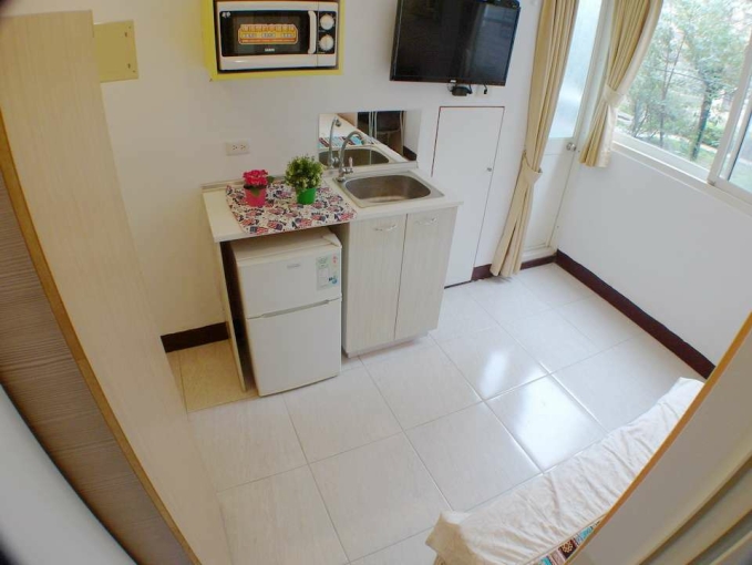 可租補*採光佳*流理臺*陽台獨洗曬*飲水機*子母車~ - Image 2