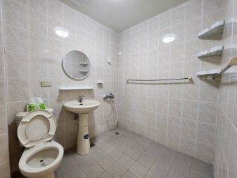 台北醫學大學旁，前後陽台全新粉刷，寬敞明亮速洽!!（第6張）