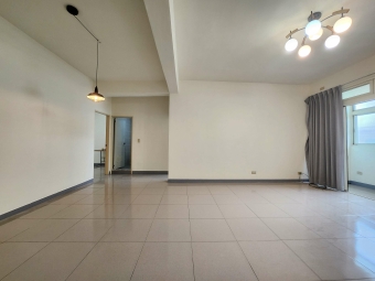 台北醫學大學旁，前後陽台全新粉刷，寬敞明亮速洽!!（第2張）