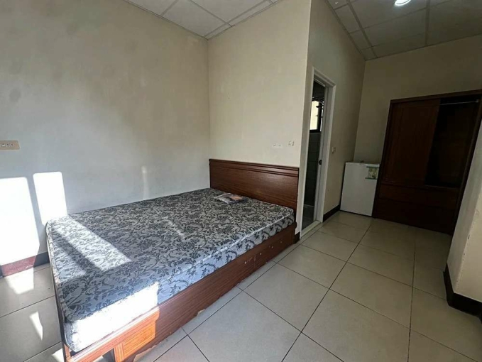 沛沛租🔅銘傳飲水機低樓層機車位 - Image 2