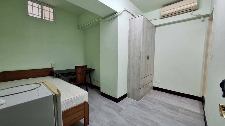 中山醫商圈~ 專屬女性全新整理電梯套房（第2張）